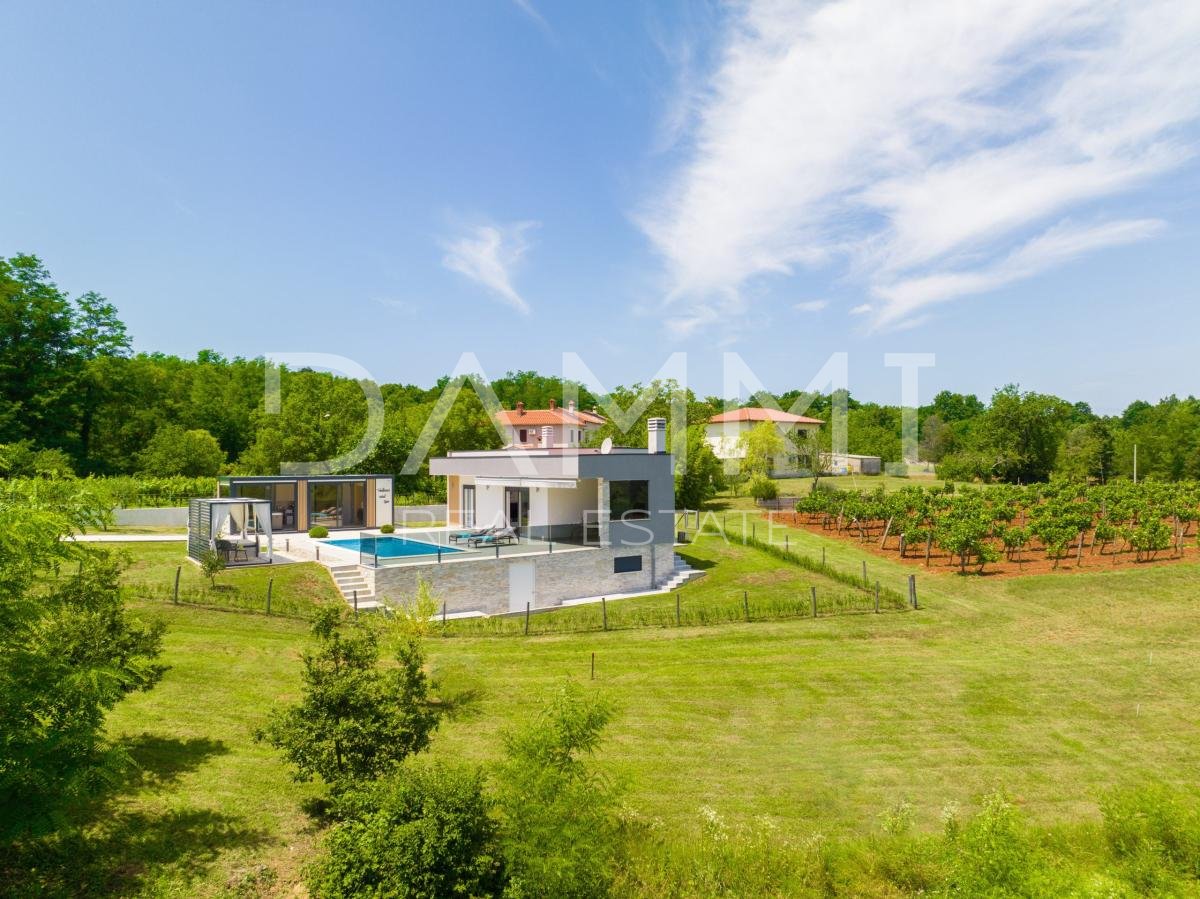 ISTRIA, LABIN - Casa con piscina, grande giardino e benessere