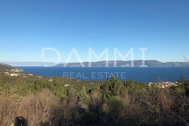 ISTRIA, LABIN - Terreno edificabile con vista panoramica sul mare