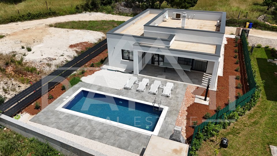 ISTRIA, VODNJAN - Modern house with swimming pool