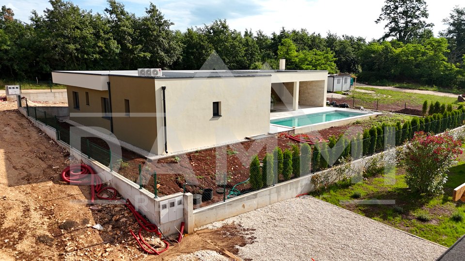 ISTRIA, ŽMINJ - Bellissima villa moderna con casa intelligente e piscina riscaldata