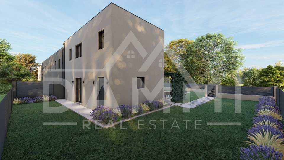 ISTRIA, NOVIGRAD - MODERN TERRACED HOUSE WITH SWIMMING POOL