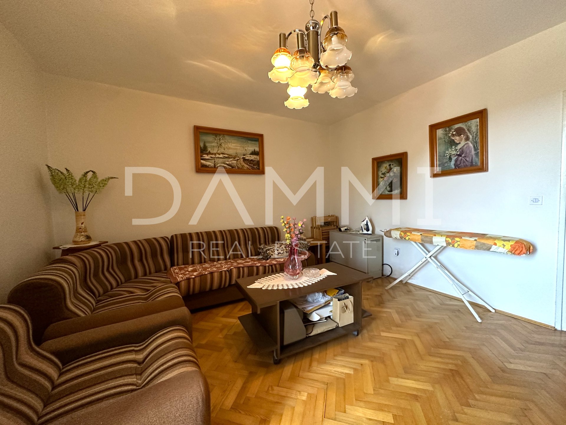 PULA, VODNJAN - Apartment 3. floor, 2 bedrooms, parking