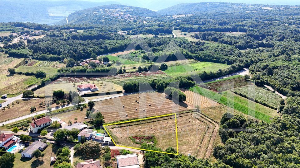 ISTRIA, BARBAN - Terreno edificabile con infrastrutture 2998 m2