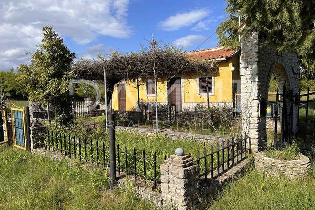 ISTRIA, BARBAN - Ampio terreno edificabile-agricolo con una superficie di 13793 m2