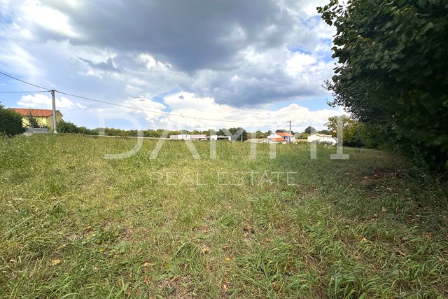 ISTRIA, KRINGA - Terreno edificabile in ottima posizione, 1311 m2