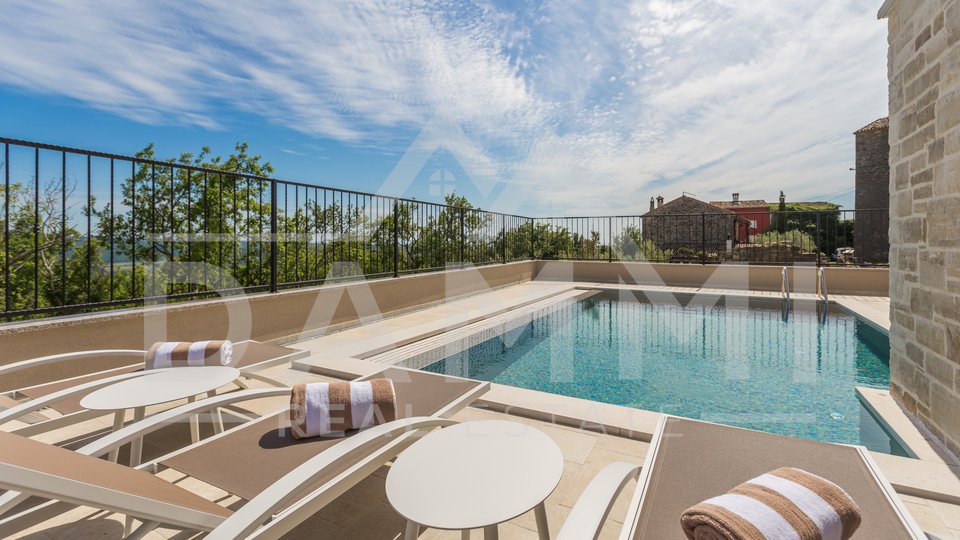 ISTRIEN, BUJE - Wunderschöne Villa mit Blick auf das Meer und die Natur