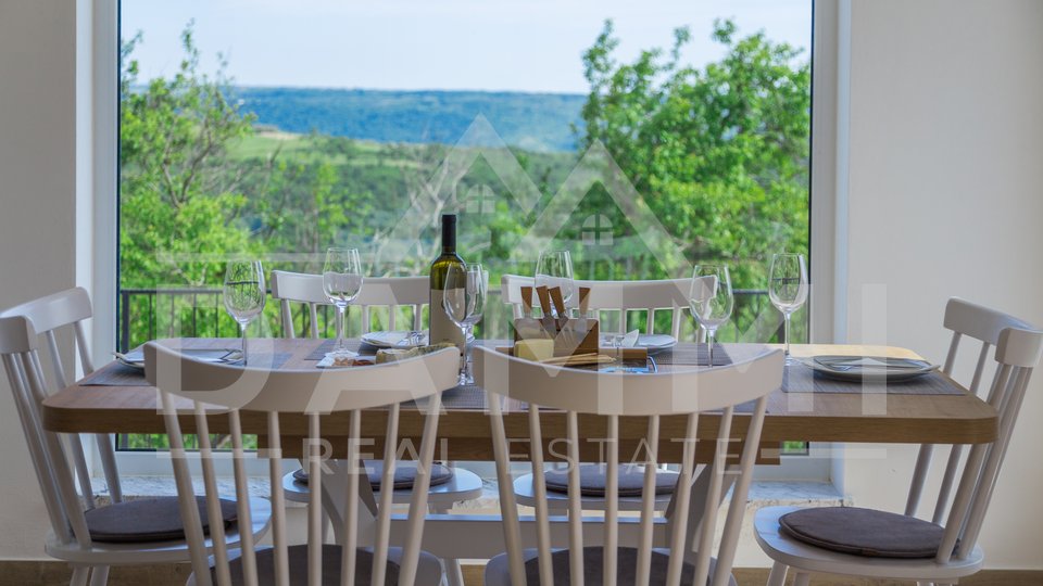 ISTRIEN, BUJE - Wunderschöne Villa mit Blick auf das Meer und die Natur