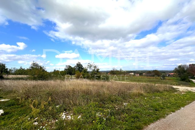 ISTRIA, ŽMINJ - Building land with open view 547 m2