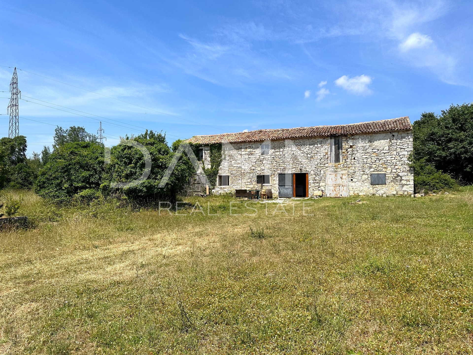 ISTRIEN, GALIŽANA - Traditionelles Steinhaus mit großem Garten und Blick auf das Meer