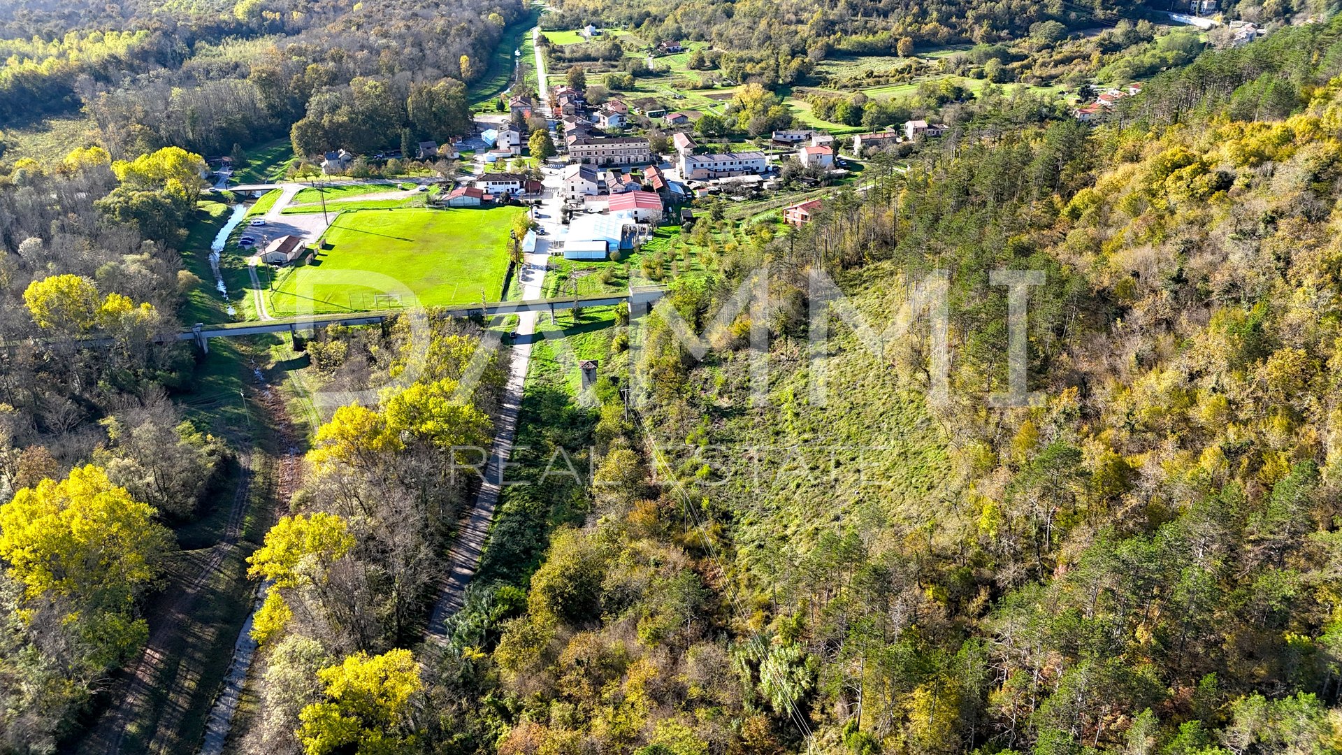 OPRTALJ, LIVADE - OPRTALJ, LIVADE - BAUGRUNDSTÜCK FÜR TOURISTISCHE ZWECKE - CAMP