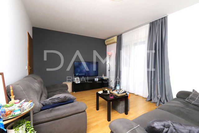 PULA, ŠTINJAN - Beautiful two bedroom apartment first floor